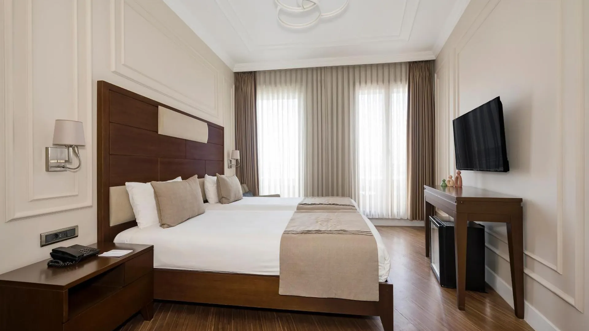Continental Hotel Pera Istanbul