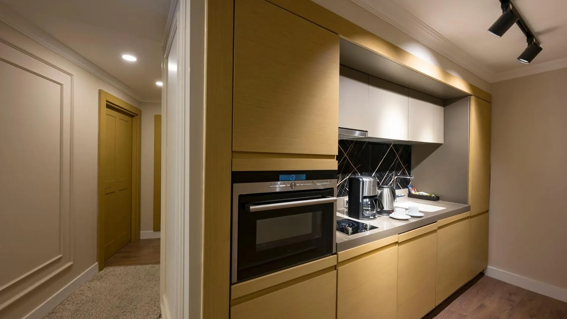 Tunel Residence Estambul 4*,