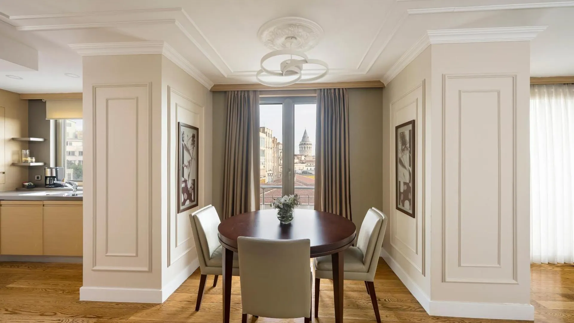Tunel Residence Estambul 4*,
